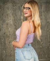 Mia